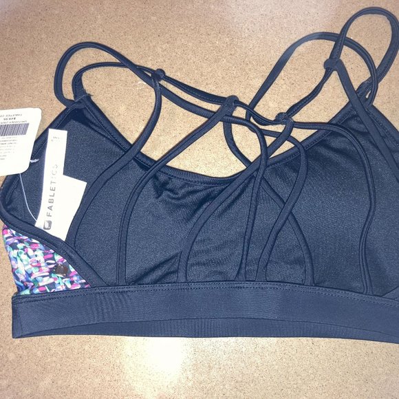 NWT Fabletics Dash Bikini Top XS 2-4 - Picture 4 of 5